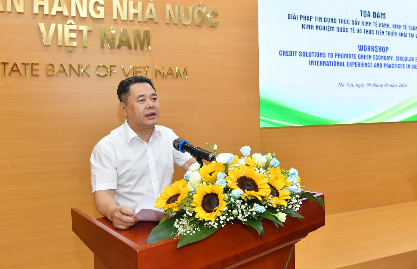 9.6 2 Ngành Ngân hàng tích cực, chủ động triển khai các giải pháp đồng bộ, thúc đẩy tăng trưởng xanh, phát triển bền vững.jpg